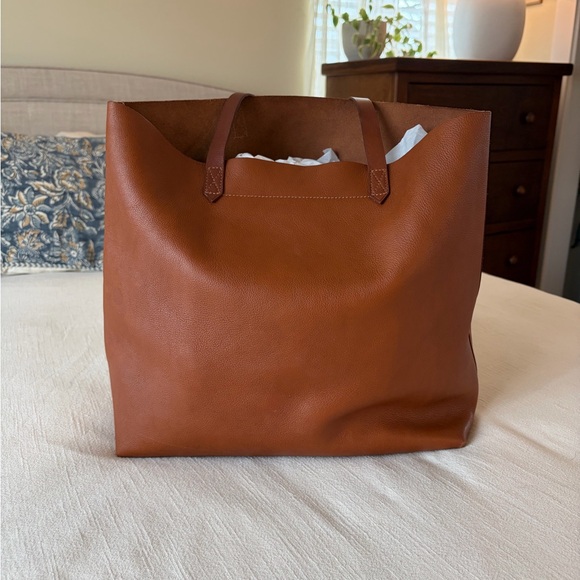 Madewell | Transport Tote - Picture 2 of 4